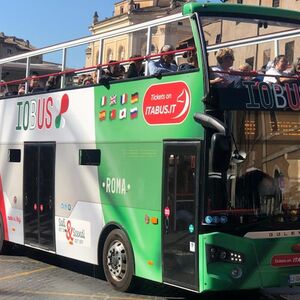 Veranstaltung: Iobus Roma - Tour Panoramico In Autobus Hop-on Hop-off Scoperto, Rome Hop-on Hop-off Tours in Rome