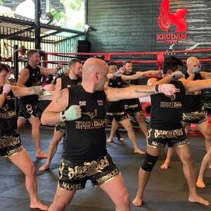 Veranstaltung: Krudam Gym: Muay Thai Training Class, Rajadamnern Muay Thai Stadium in Bangkok