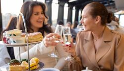 Event: London: Afternoon Tea Cruise, London Eye in London