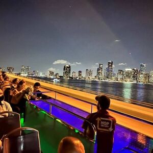 Veranstaltung: Big Bus Miami: Sightseeing Tour by Night, Hop on Hop off Miami in Miami