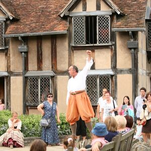 Veranstaltung: Warwick Castle, Shakespeare’s Birthplace and Oxford: Guided Tour, Day Trips from London in London