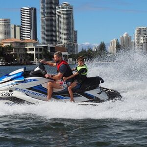 Veranstaltung: 30min Jet Ski Tour in Surfers Paradise, Gold Coast Watersports - Jetski Parasail Flyboard Jetboat in Surfers Paradise