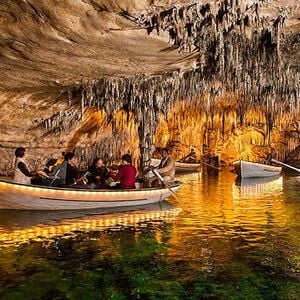 Veranstaltung: Mallorca: Excursión de Medio Día en Autobús a las Cuevas del Drach y Porto Cristo, Caves of Drach in Porto Cristo