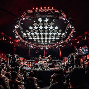 Veranstaltung: Muay Thai Match at Rajadamnern Boxing Stadium, Rajadamnern Muay Thai Stadium in Bangkok