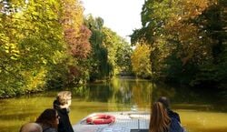 Veranstaltung: Leipzig: Stadtgeschichte Kanal Sightseeingtour auf einem Motorboot, in Leipzig