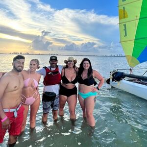 Veranstaltung: Miami Biscayne Bay: Intimate Eco-Sailing Adventure, Miami Boat Tours in Miami