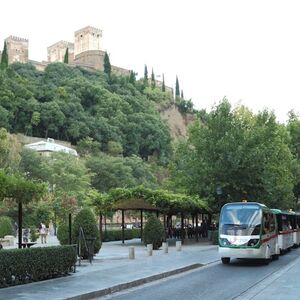 Veranstaltung: Tren turístico Granada, Granada Hop-on Hop-off Tours in Granada