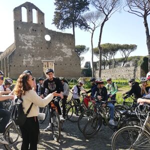 Veranstaltung: Via Appia: Tour guidato in bicicletta elettrica, Parco Archeologico Appia Antica in Rome