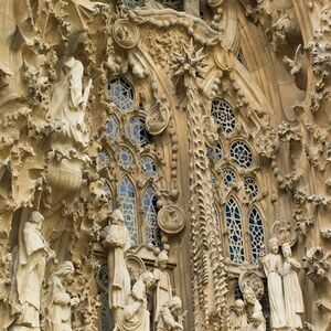 Veranstaltung: Sagrada Familia y Casa Batlló: Acceso Rápido + Visita Guiada, La Sagrada Familia in Barcelona