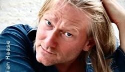 Veranstaltung: Christian Haase solo - 25 + 5 Jahre Bühne, Kleine Bühne in der Villa in Saalfeld
