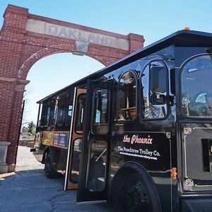 Veranstaltung: 90-Minute Trolley Tour Atlanta, The Peachtree Trolley Co. Departure Point in Atlanta