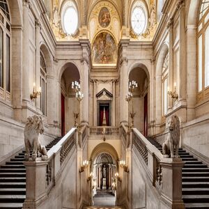 Veranstaltung: Palacio Real de Madrid (tour guiado en italiano), Alcala De Henares, Palacio Arzobispal in madrid