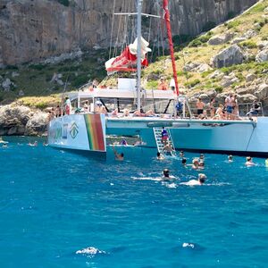 Veranstaltung: Crucero en catamarán por Mallorca con comida / cena + snorkel, Mallorca Boat Trips in Palma de Mallorca