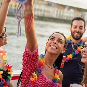 Veranstaltung: Porto: Barco de festa no rio Douro com opção de pôr do sol, Porto River Cruises in Porto