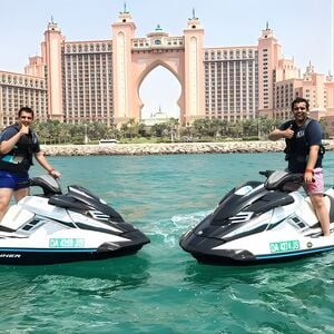 Veranstaltung: 60 Minutes Thrilling Jet Ski Experience in Dubai Marina, Jumeirah Beach Residence in Dubai