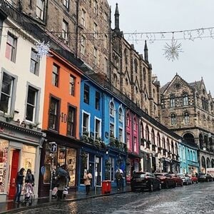 Veranstaltung: Edinburgh: Harry Potter Sites Tour + Camera Obscura & World of Illusions Entry, Edinburgh Playhouse in Edinburgh