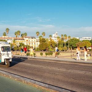 Veranstaltung: Sevilla: Tour de 1 hora en Tuk Tuk Eléctrico Privado, Seville City Tours in Seville