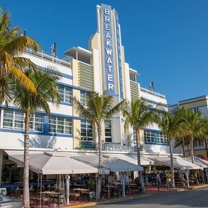 Veranstaltung: South Beach Art Deco Highlights and The Wolfsonian Museum Tour, 11th Street Diner in Miami Beach