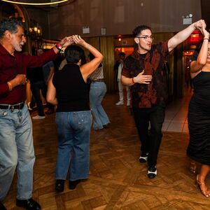 Veranstaltung: Salsa on the Rooftop, Elsie Rooftop in New York