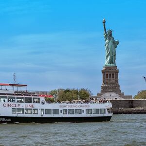 Veranstaltung: Midtown Manhattan New York: 1-Hr Boat Tour by Circle Line + Audio Guide, Circle Line Sightseeing Cruises in New York