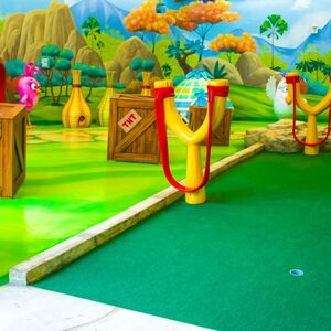 Veranstaltung: Angry Birds Mini Golf at American Dream: Entry Ticket, Mini Golf at American Dream in East Rutherford