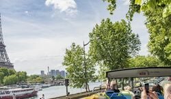 Veranstaltung: Tootbus Paris: Bus Touristique écologique (Hop-on Hop-off), Paris Hop-on Hop-off Tours in Paris