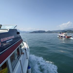 Veranstaltung: Lago di Garda: tour in barca di 4 ore con sosta a Sirmione, Lake Garda Activities in Sirmione