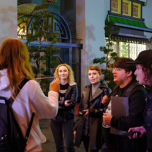 Veranstaltung: The Haunt: Los Angeles Ghost Hunting Tour, Broadway Cuisine in Los Angeles