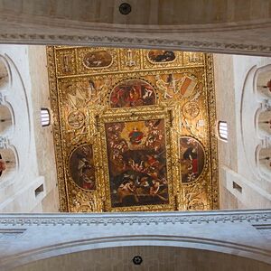 Veranstaltung: Basilica di San Nicola e Cripta: Tour Guidato, Stadio San Nicola in Bari