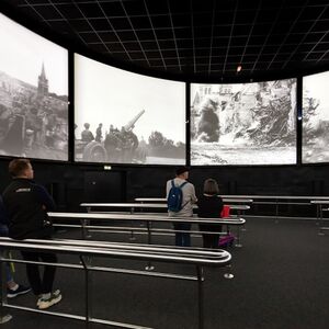 Veranstaltung: Arromanches 360 - Cinéma circulaire, Arromanches 360 in Arromanches-les-Bains