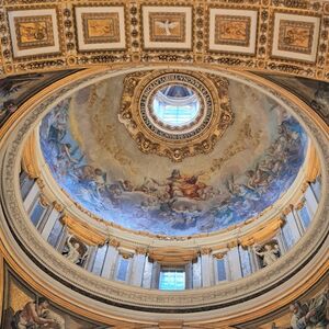 Veranstaltung: Basilica di San Pietro, Piazza e Grotte Papali: Tour guidato mattutino, St. Peter's Basilica in Rome