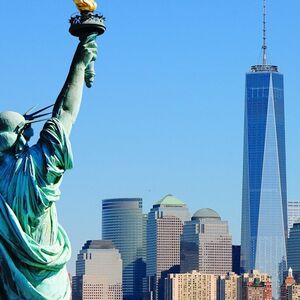 Veranstaltung: New York: 1-Day Hop-on Hop-off Bus + Statue of Liberty & Ellis Island Ferry, New York Hop-on Hop-off Tours in New York