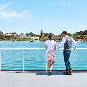 Veranstaltung: Around the Bay: Day Trip from Melbourne with Food & Wine Tastings, Mornington Peninsula Day Trips from Melbourne in Melbourne