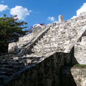 Veranstaltung: Cancún: San Miguelito y Museo Maya, Cancun Mayan Museum in Cancún