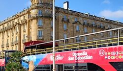 Event: Bus turístico de San Sebastián, Teatro Victoria Eugenia in San Sebastián