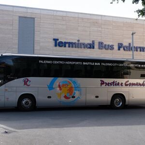 Veranstaltung: Palermo: trasferimento in autobus da / per l'aeroporto e il centro città, Airport Transfers in Sicily in Palermo