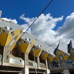 Veranstaltung: Rotterdam: Self-Guided History & Highlights Walking Tour, Rotterdam Ahoy in Rotterdam