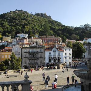 Veranstaltung: Sintra, Palácio da Pena, Cascais e Cabo da Roca: Viagem de um dia para pequenos grupos saindo de Lisboa, National Palace of Pena and Park in Sintra