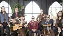 Veranstaltung: Blue Rodeo: "Lost Together" - The 40th Anniversary Tour, Burton Cummings Theatre in Winnipeg