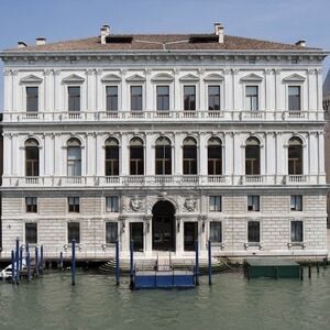 Veranstaltung: Palazzo Grassi e Punta Della Dogana, Palazzo Pisani in Venice