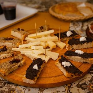 Veranstaltung: Firenze: Tour gastronomico + visita al mercato di Sant'Ambrogio, Gita di un giorno in Toscana da Firenze in Castelnuovo