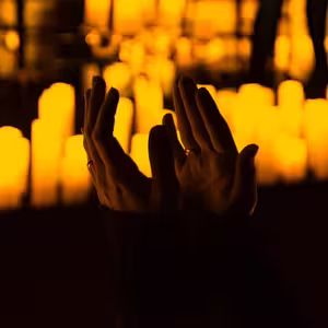 Veranstaltung: Candlelight: Οι Τέσσερις Εποχές του Βιβάλντι, University Of Patras in Patras