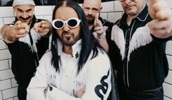 Veranstaltung: Elvana: Elvis Fronted Nirvana - Aberdeen - Music Hall, Aberdeen Music Hall in Aberdeen