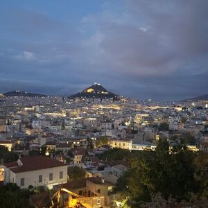 Veranstaltung: Athens: Small-Group Night Walking Tour + Dinner, Athens Walking Tours in Athens