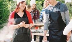 Veranstaltung: Valencia: Clase guiada de cocina de paella + Bebidas, Valencia Cooking Classes in València
