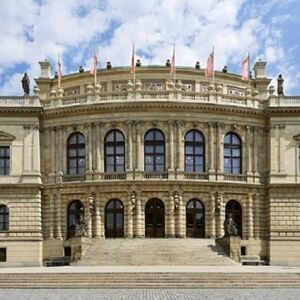 Veranstaltung: Artistic Prague & Prague Castle Complex: Spanish Guided Tour, Prague Castle in Prague