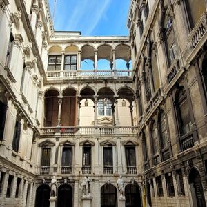 Veranstaltung: Venice Views: Pisani, St.Mark's Basilica & Bell-Tower, Palazzo Pisani in Venice