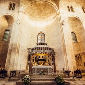 Veranstaltung: Basilica di San Nicola e Cripta: Tour Guidato, Stadio San Nicola in Bari