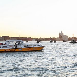 Veranstaltung: Alilaguna: Transfer in Barca fra l'Aeroporto di Venezia-Marco Polo e Venezia, Marco Polo Airport Transfers Venice in Venice