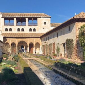 Veranstaltung: Alhambra: Visita Guiada a los Jardines del Generalife y la Alcazaba, Alhambra in Granada